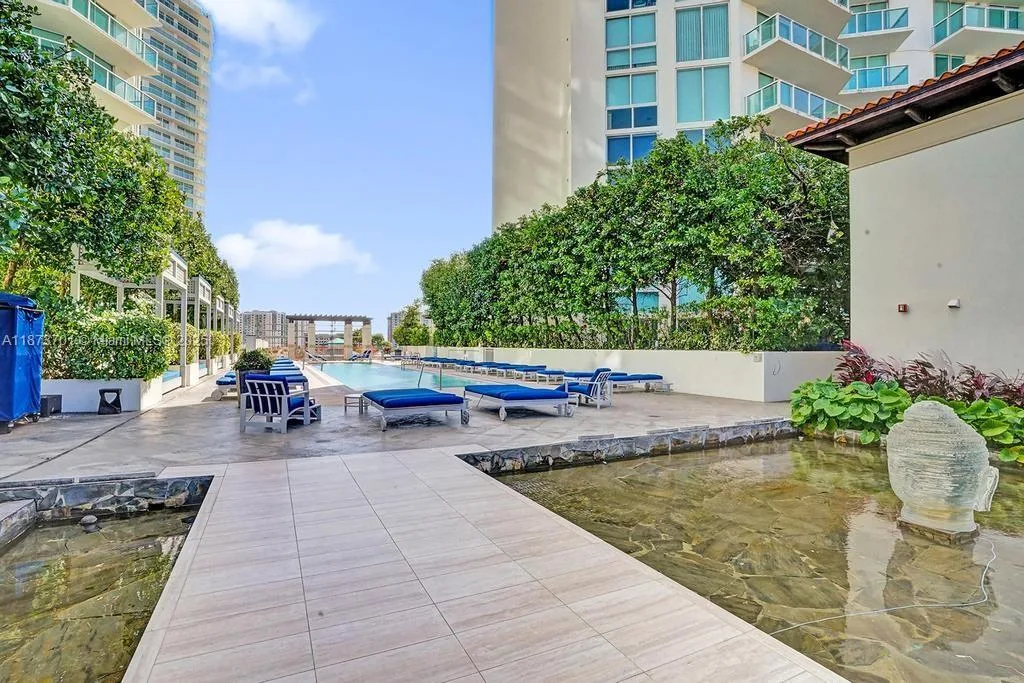 150 Sunny Isles Blvd # 1-1606, Sunny Isles Beach, FL 33160 photo 8