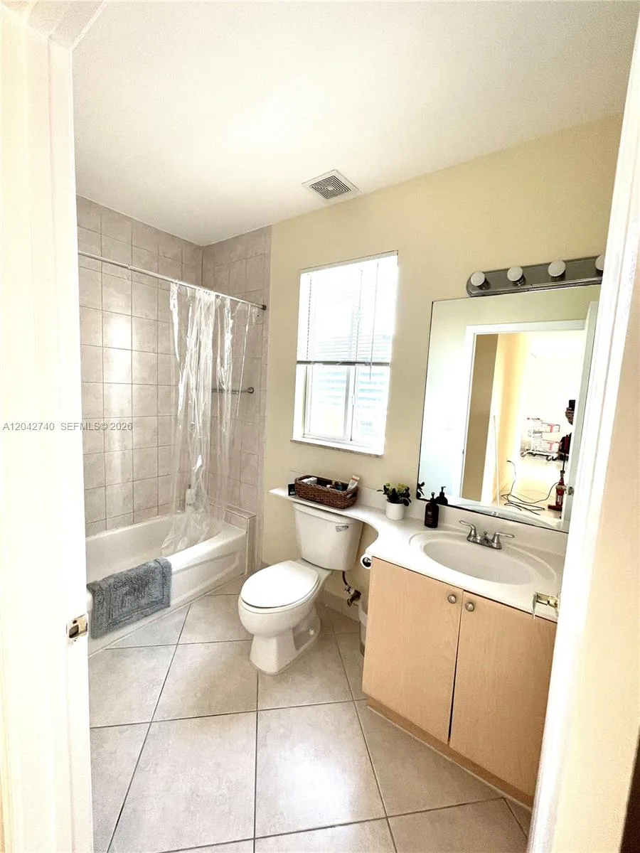 2280 SW 32nd Ave # 202, Miami, FL 33145 photo 13