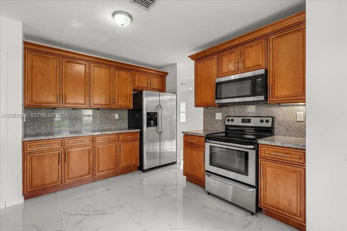 1720 NE 35 Avenue, Homestead, FL 33033 photo 9
