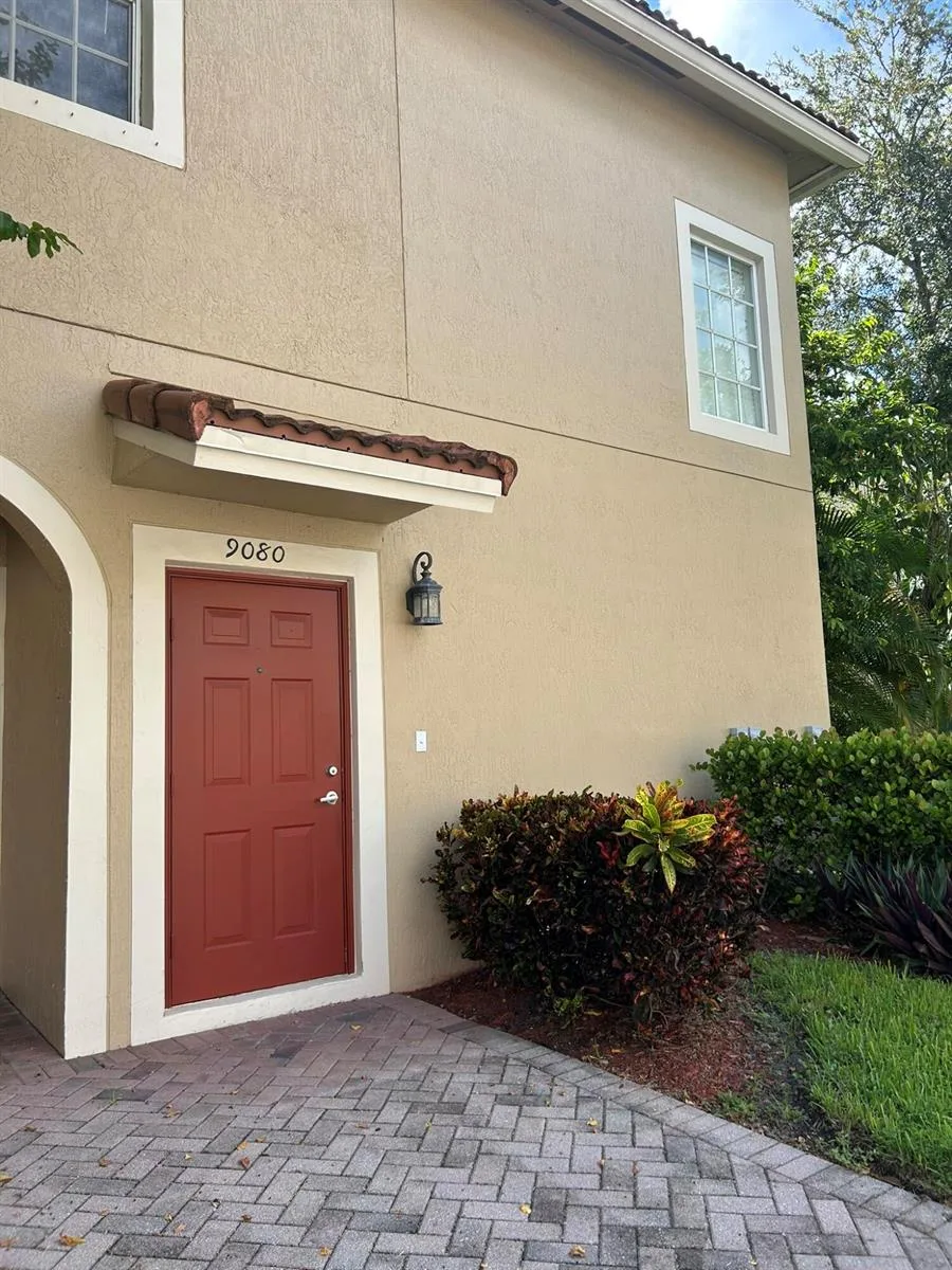 9080 Preston Place # 17204, Tamarac, FL 33321 photo 2