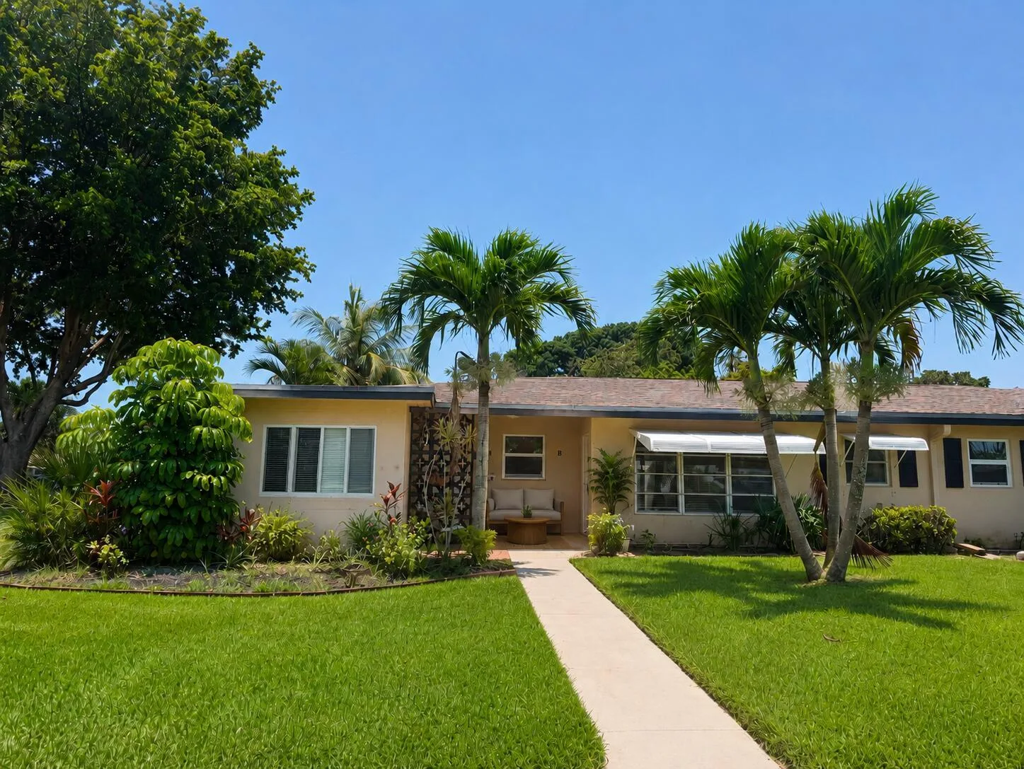 1052 North Drive # B, Delray Beach, FL 33445