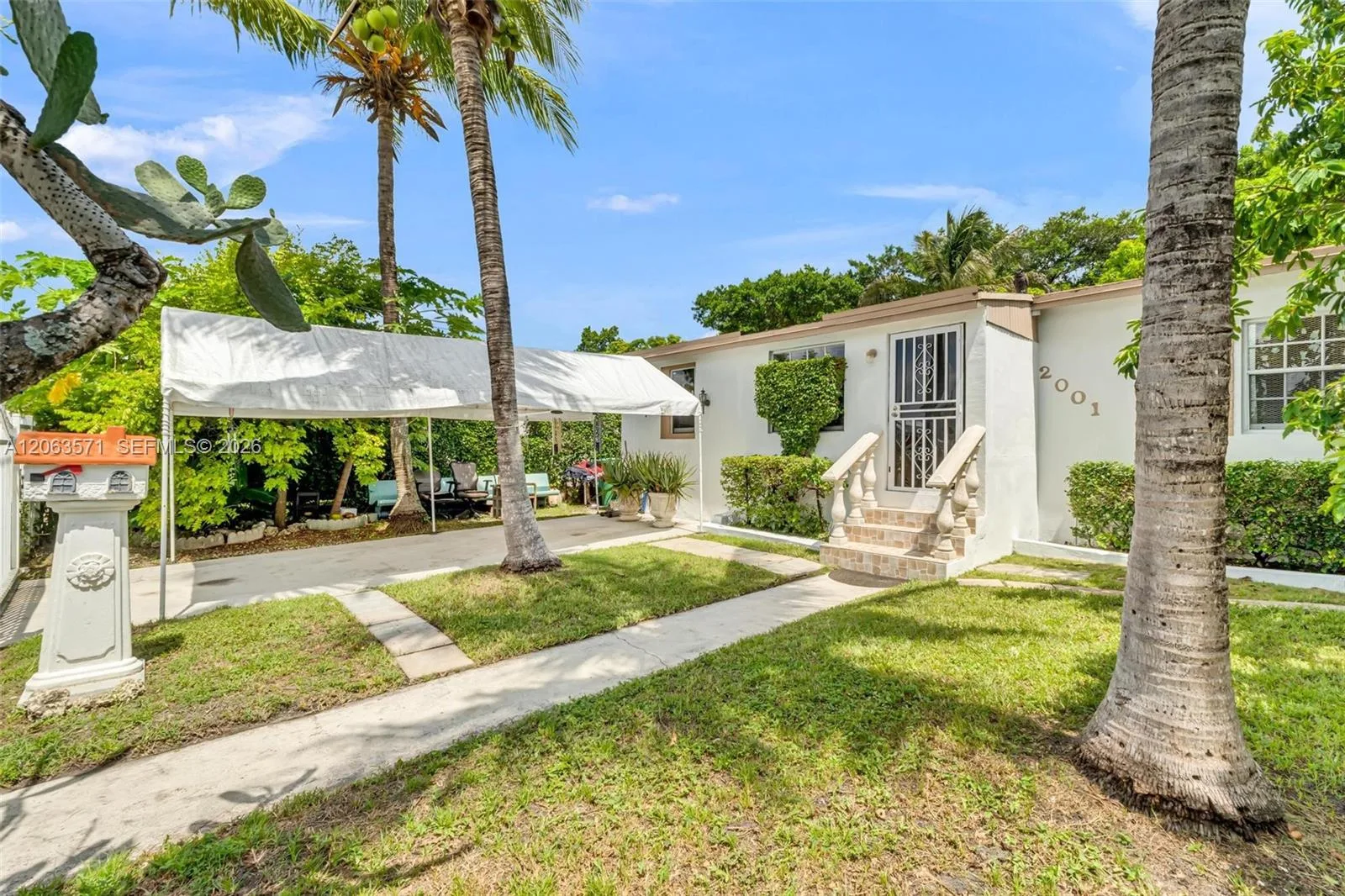 2001 NW 51st St, Miami, FL 33142 photo 3