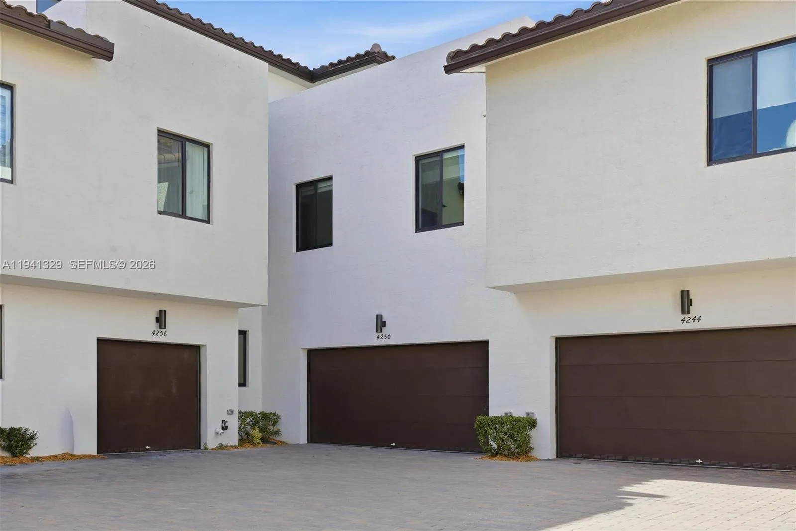4250 NW 83rd Ave, Doral, FL 33166 photo 4
