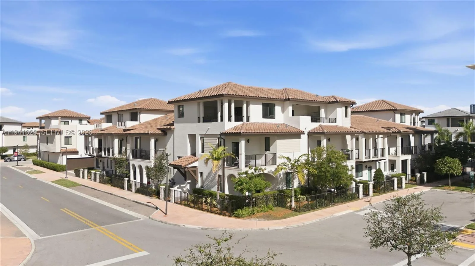 4250 NW 83rd Ave, Doral, FL 33166 photo 9