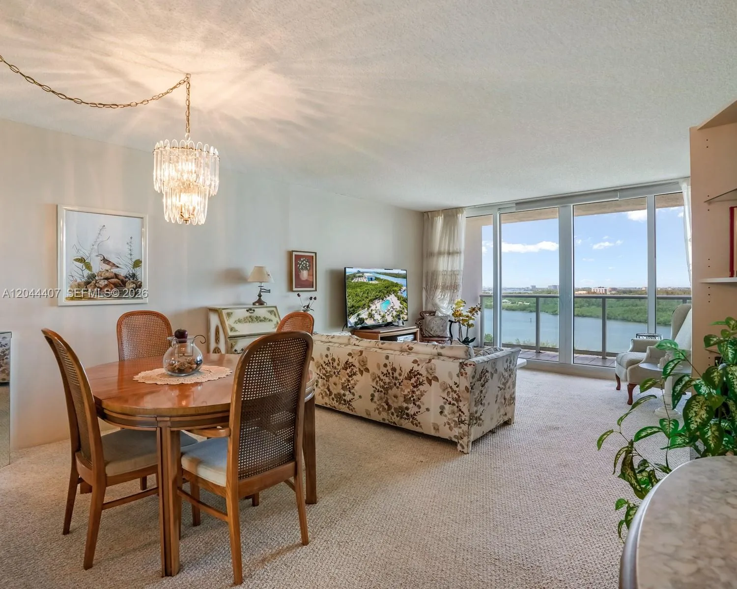 100 Bayview Dr # 1620, Sunny Isles Beach, FL 33160 photo 4