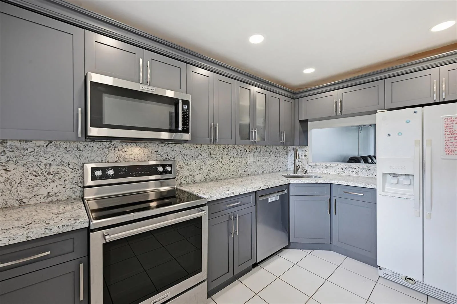 7500 NW 17th Street # 110, Plantation, FL 33313