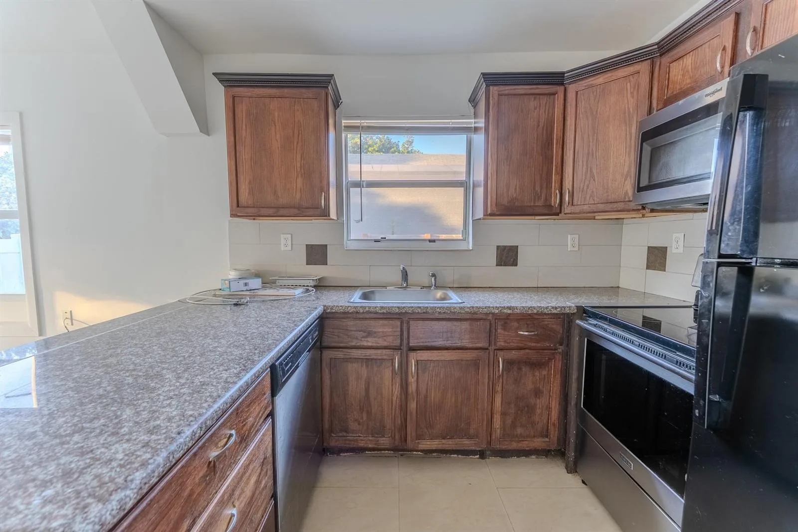 521 S 24th Avenue, Hollywood, FL 33020 photo 12