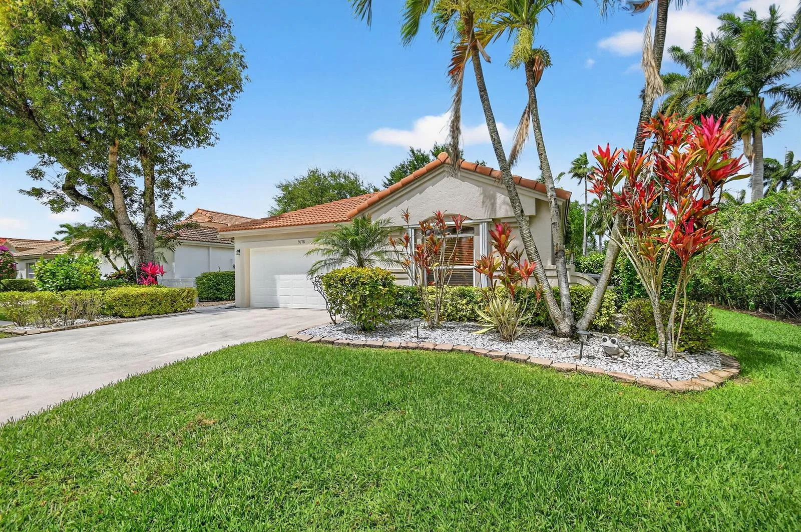 9718 Harbour Lake Circle, Boynton Beach, FL 33437
