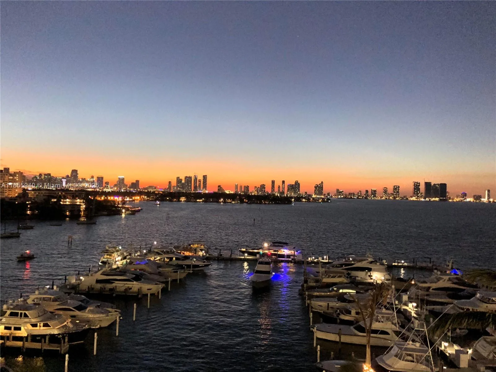 1800 Sunset Harbour Dr # 1012, Miami Beach, FL 33139