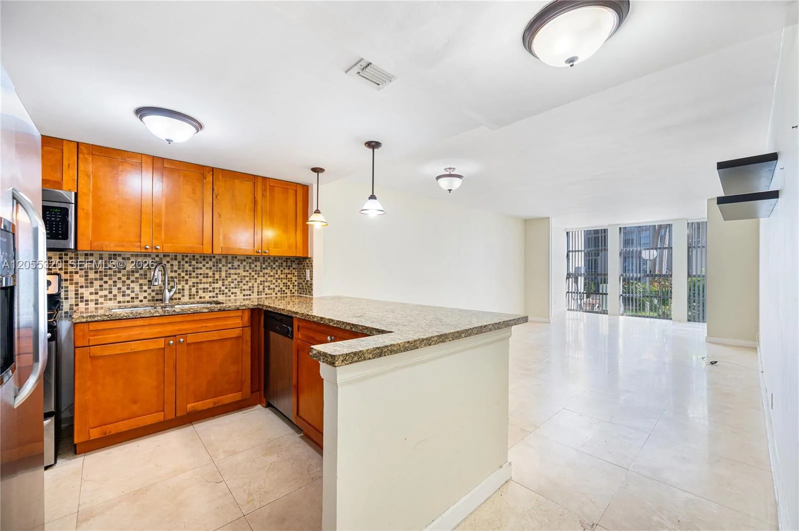 601 Three Islands Blvd # 112, Hallandale Beach, FL 33009 photo 2