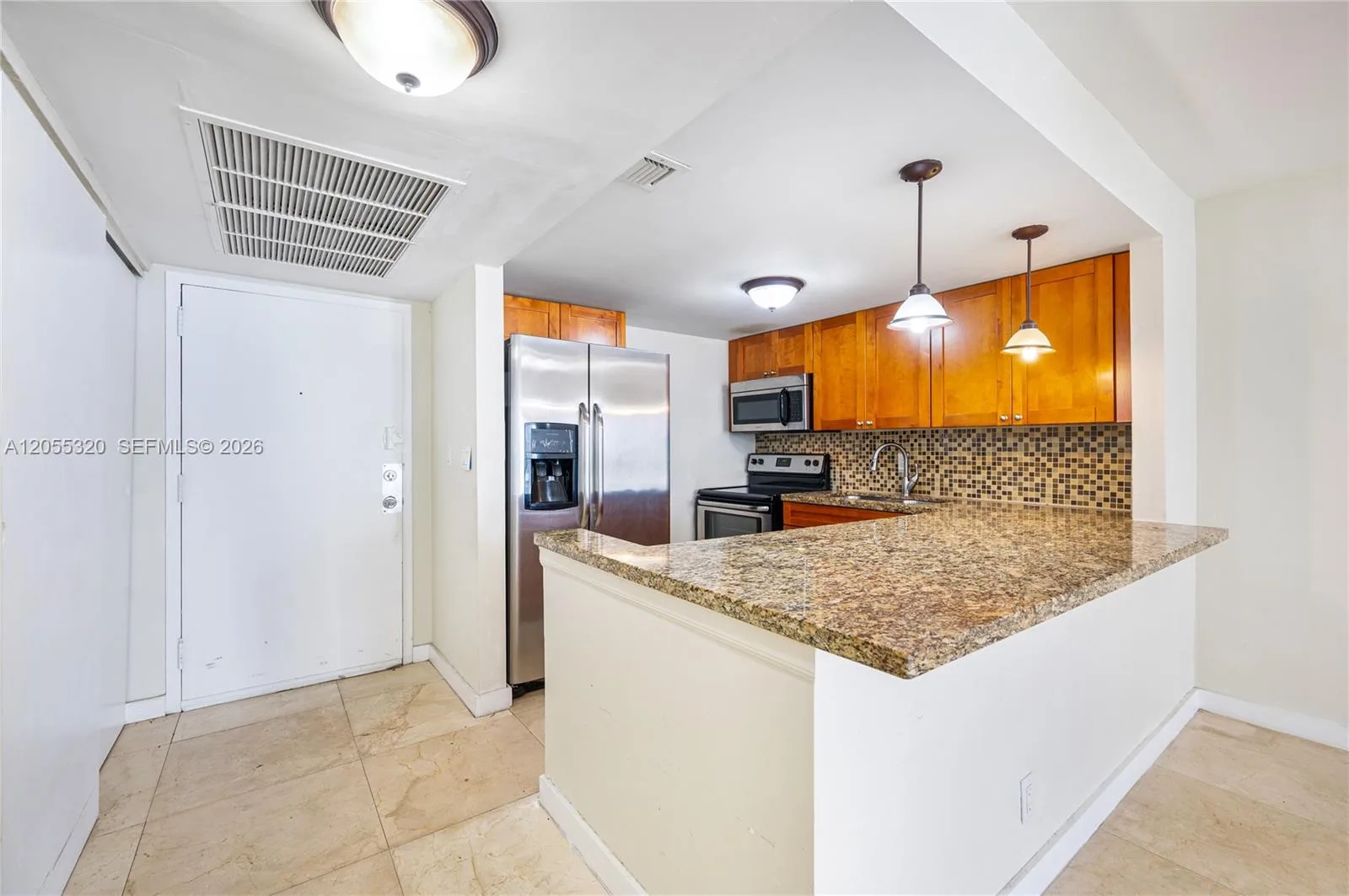 601 Three Islands Blvd # 112, Hallandale Beach, FL 33009 photo 3