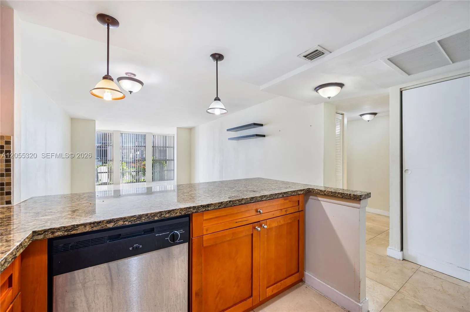 601 Three Islands Blvd # 112, Hallandale Beach, FL 33009 photo 5