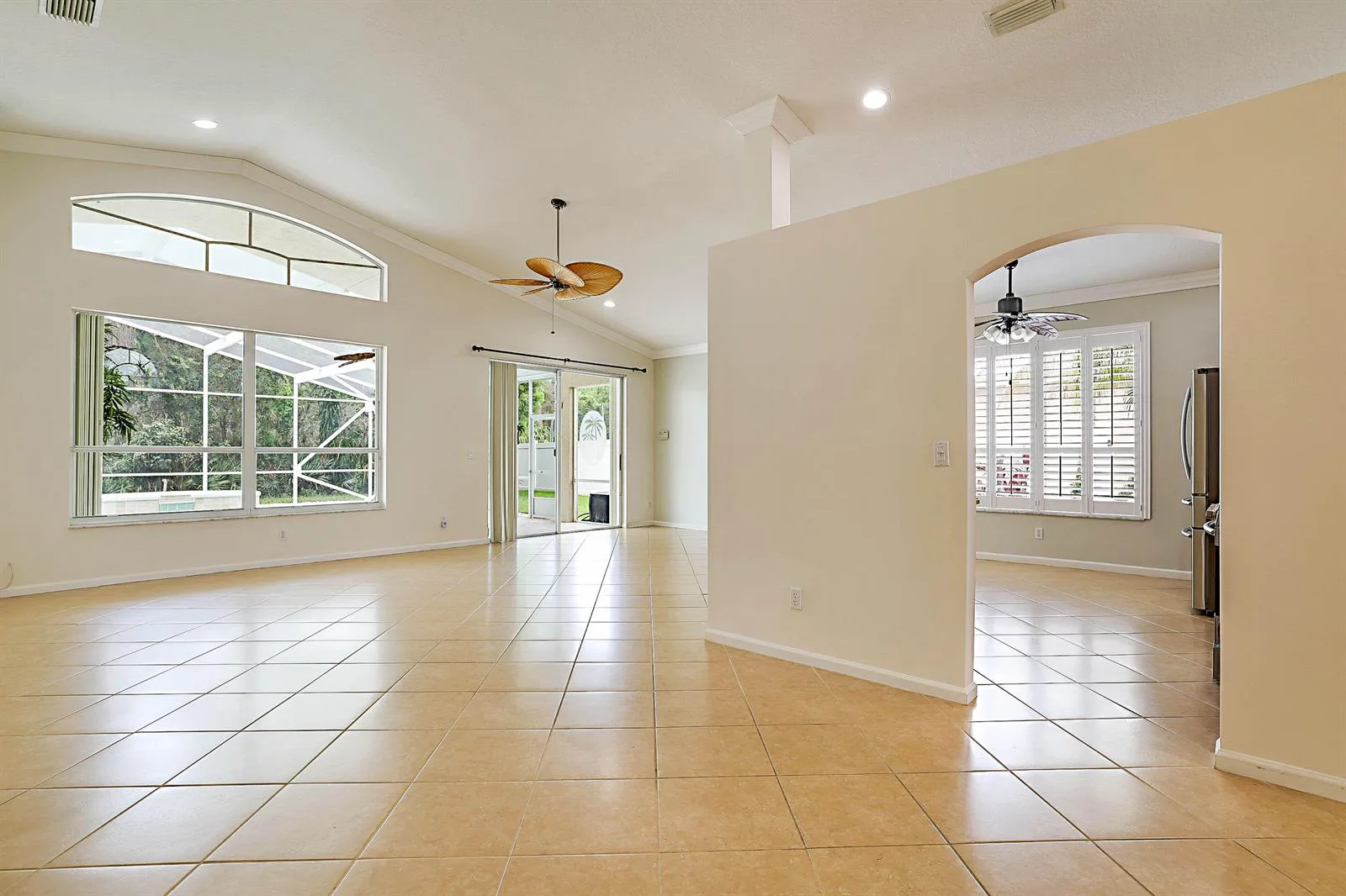 992 SE Westminster Place, Stuart, FL 34997 photo 5
