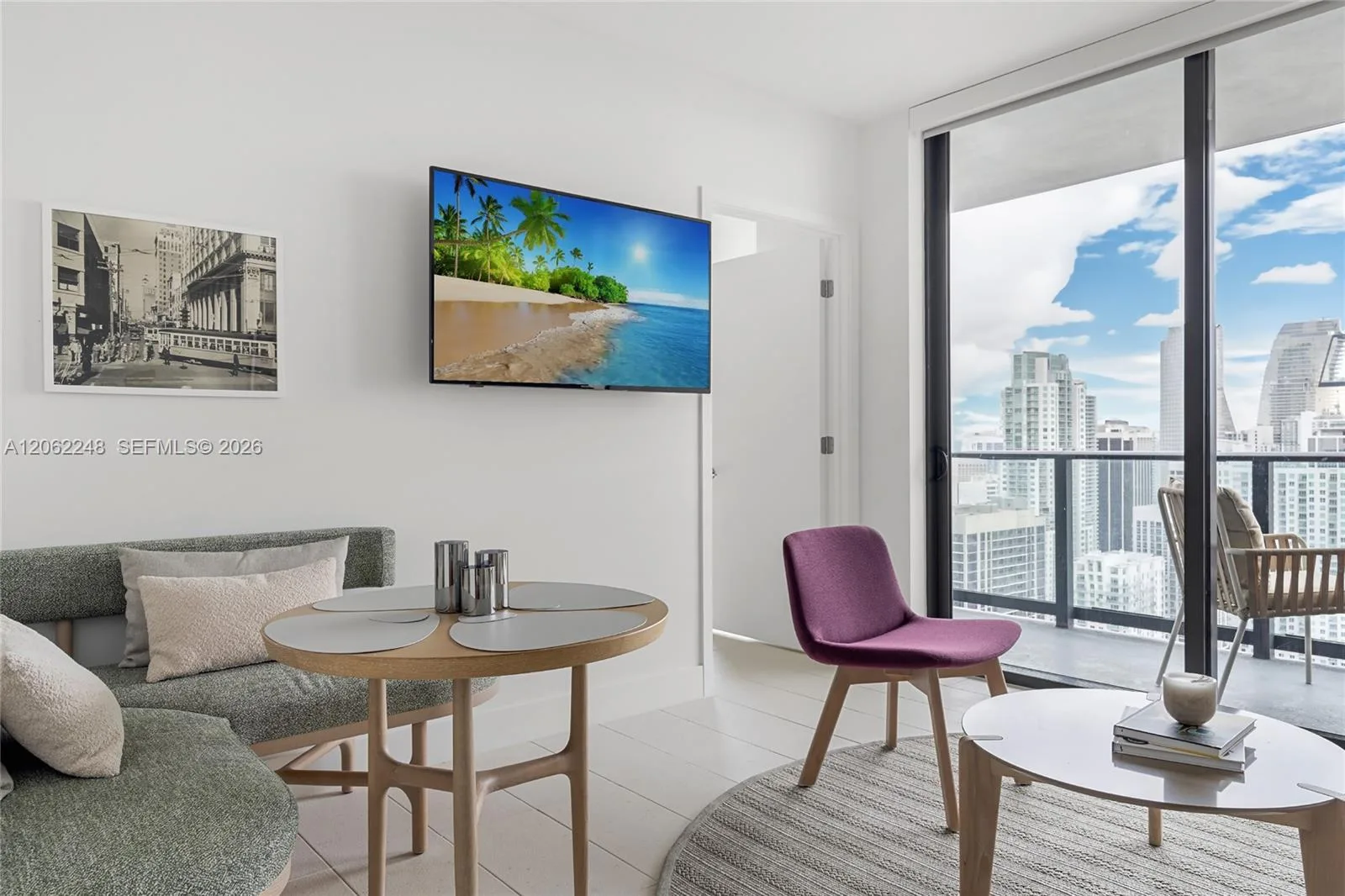 159 NE 6th St # 3808, Miami, FL 33132