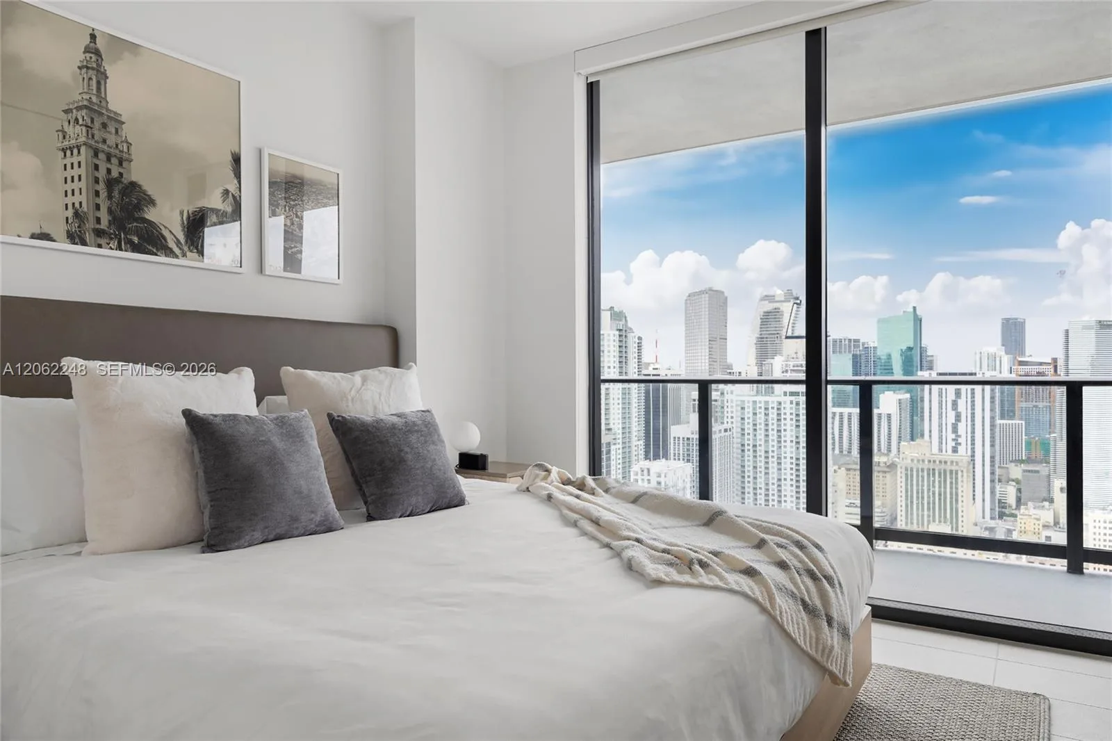 159 NE 6th St # 3808, Miami, FL 33132 photo 12