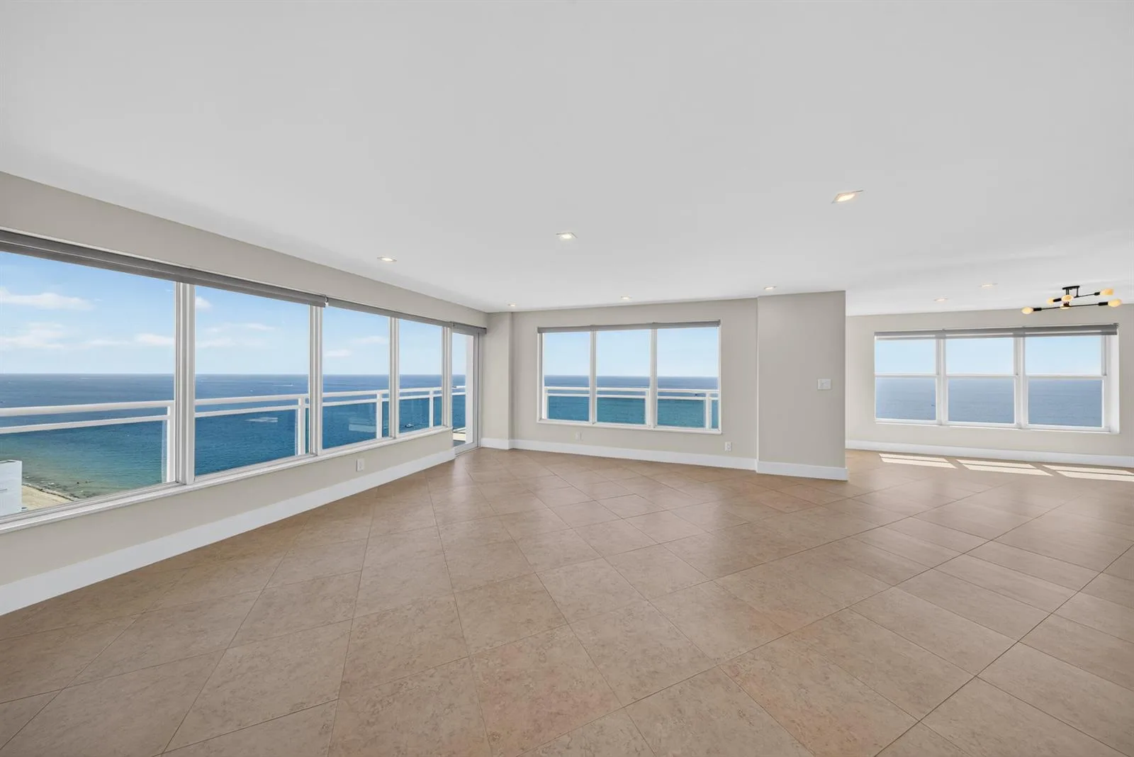 3900 Galt Ocean Drive # 2417, Fort Lauderdale, FL 33308