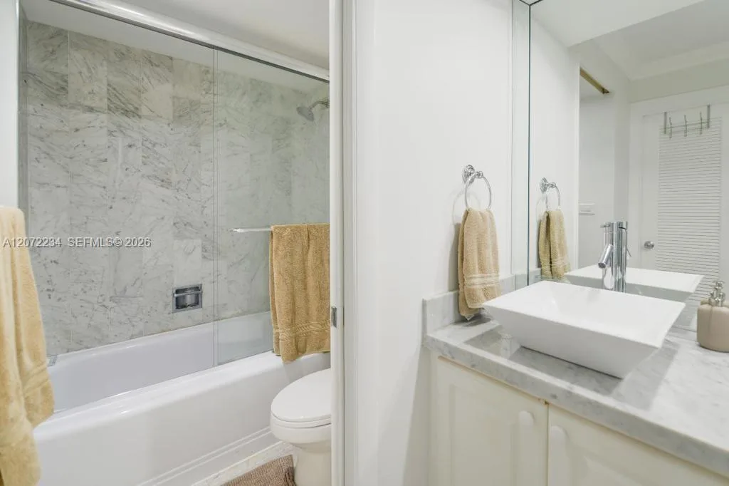 1121 Crandon Blvd # D206, Key Biscayne, FL 33149 photo 11