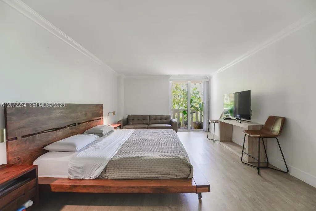 1121 Crandon Blvd # D206, Key Biscayne, FL 33149 photo 9