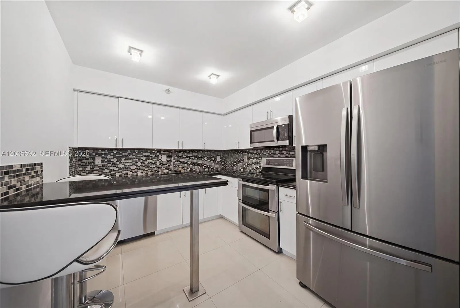 3530 Mystic Pointe Dr # 2013, Aventura, FL 33180 photo 12