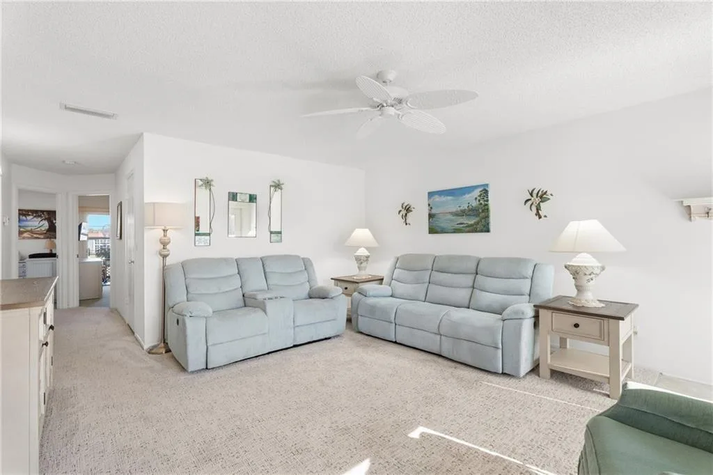 60 Woodland Drive # 202, Vero Beach, FL 32962 — zdjęcie 4