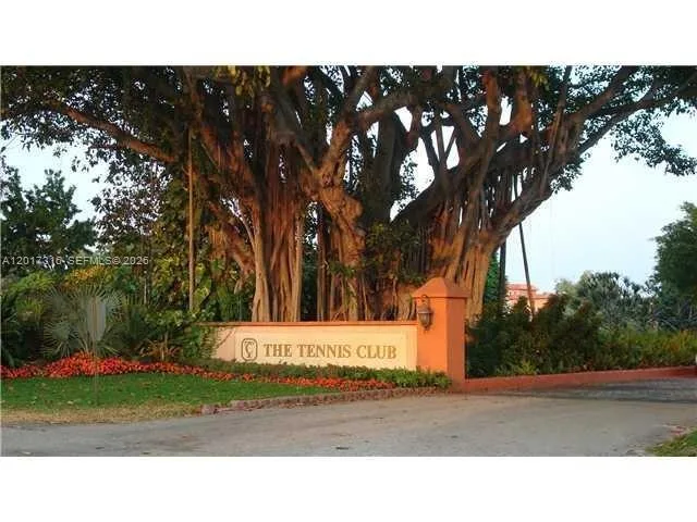 660 Tennis Club Dr # 101, Fort Lauderdale, FL 33311