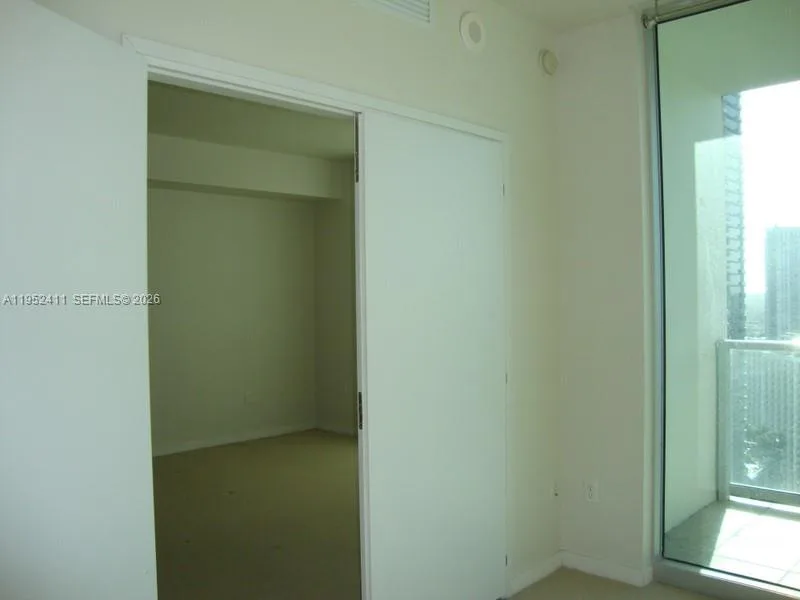300 S Biscayne Blvd # T-3009, Miami, FL 33131 photo 13