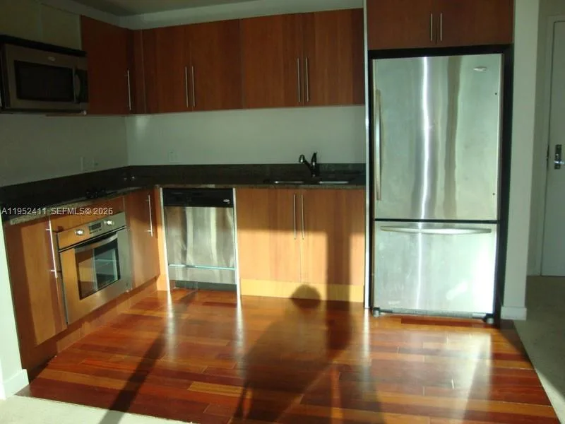 300 S Biscayne Blvd # T-3009, Miami, FL 33131 photo 4