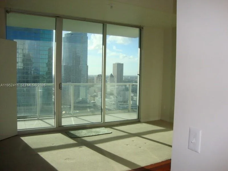 300 S Biscayne Blvd # T-3009, Miami, FL 33131 photo 5