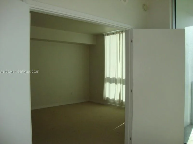 300 S Biscayne Blvd # T-3009, Miami, FL 33131 photo 9
