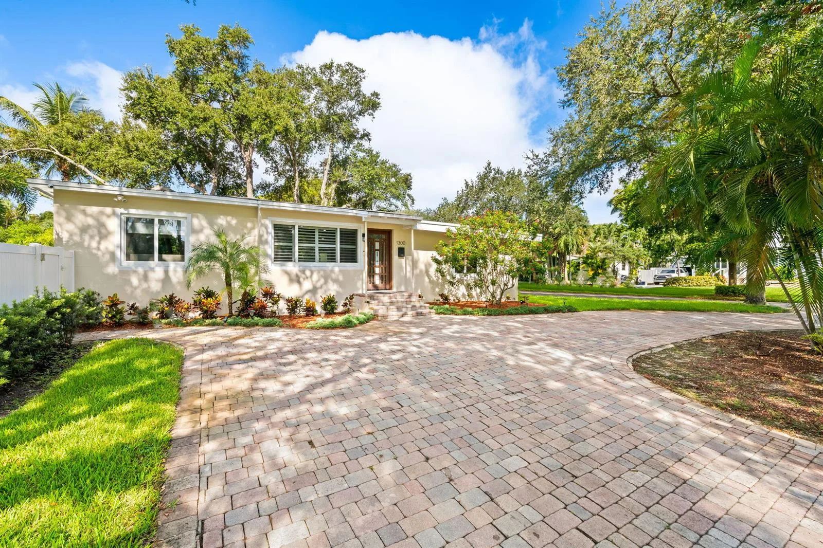 1300 SW 17th Street, Fort Lauderdale, FL 33315 photo 3