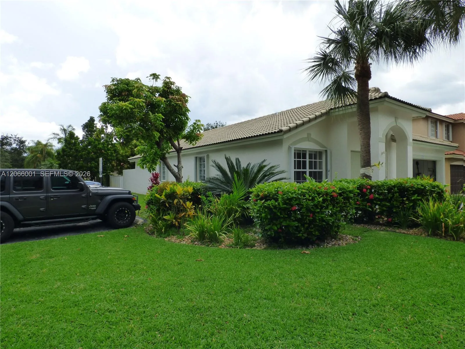474 SW 205th Ave, Pembroke Pines, FL 33029 — zdjęcie 4