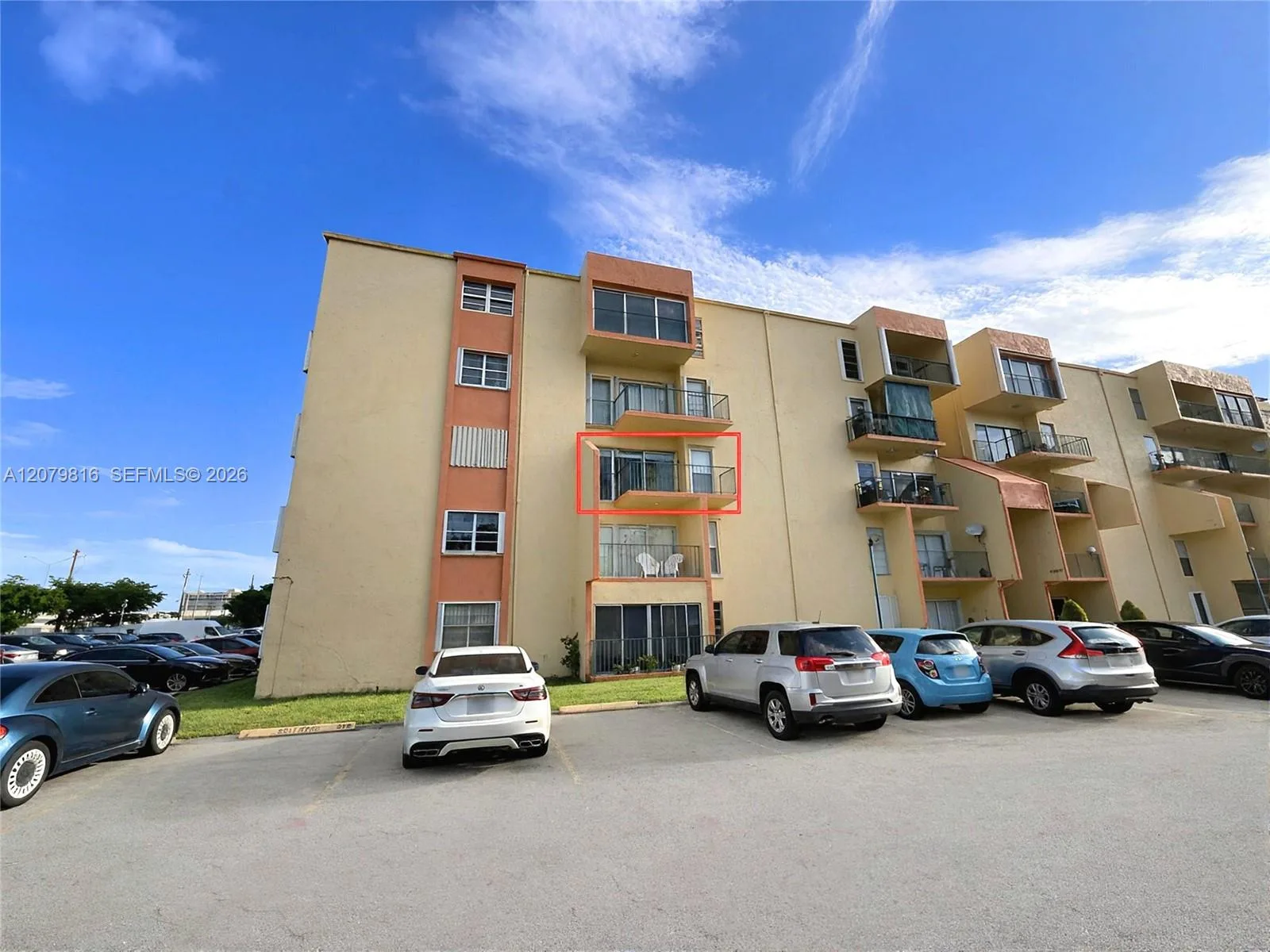 1975 W 44th Pl # A302, Hialeah, FL 33012 photo 2