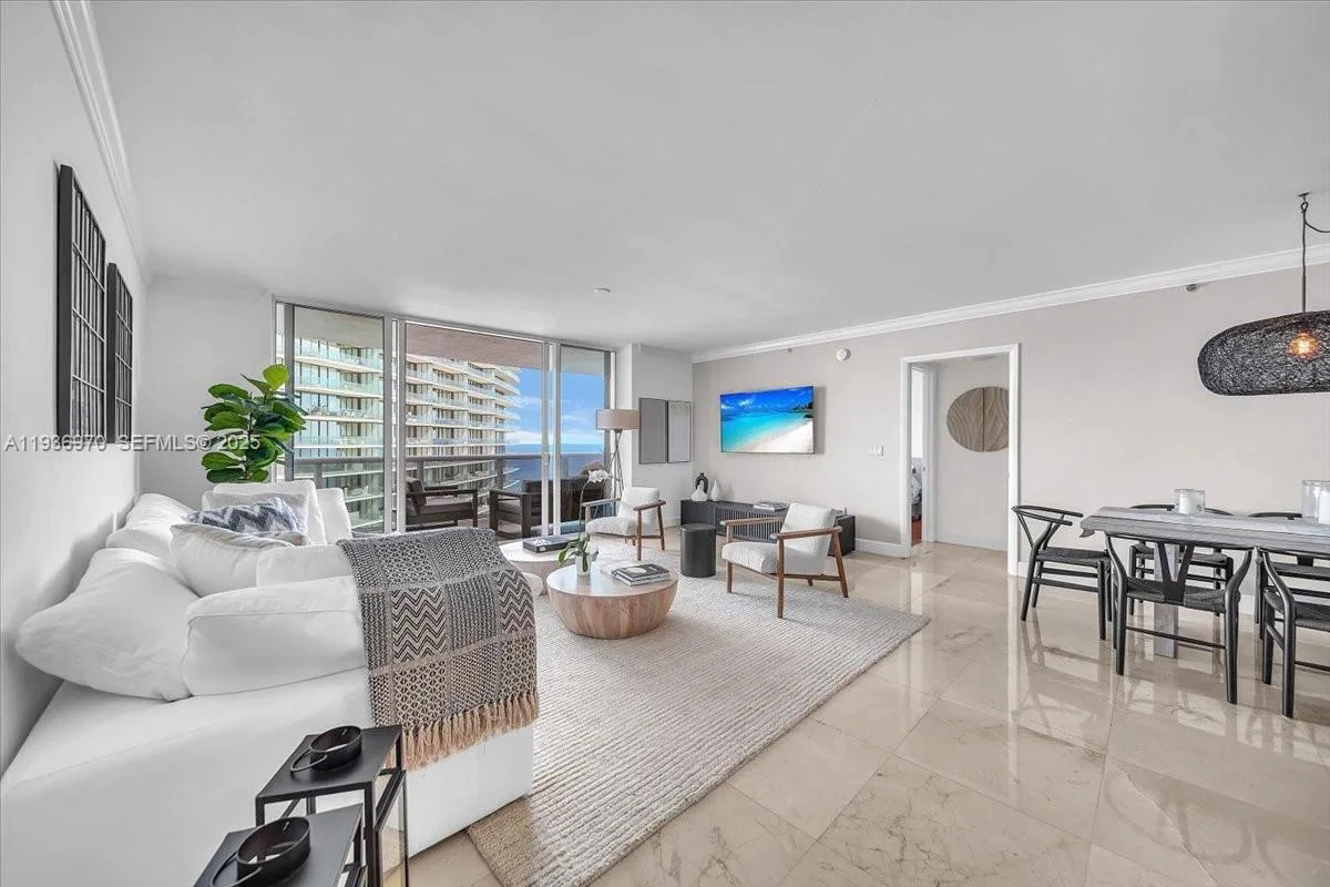 18911 Collins Ave # 2802, Sunny Isles Beach, FL 33160