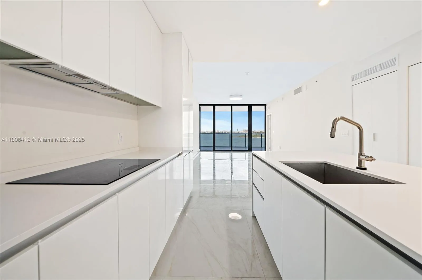 700 NE 24th St # 702, Miami, FL 33137 photo 11
