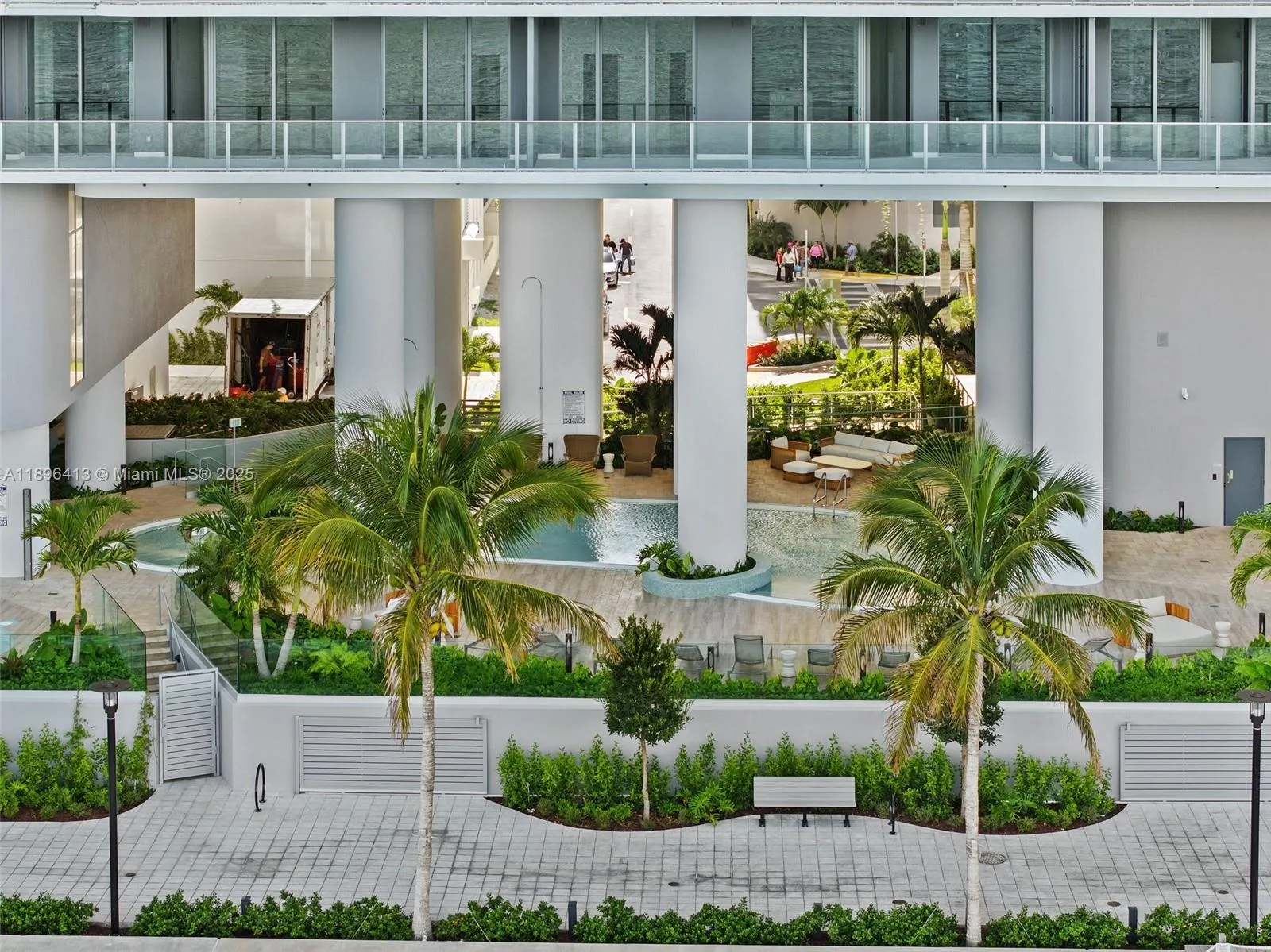 700 NE 24th St # 702, Miami, FL 33137 photo 4