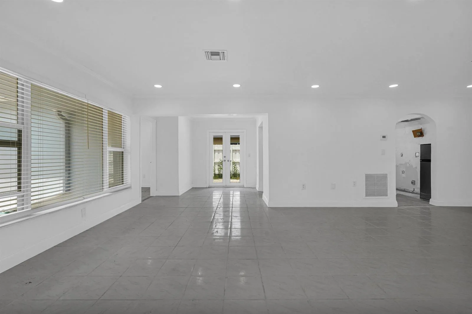 6621 Perry Street, Hollywood, FL 33024 photo 4