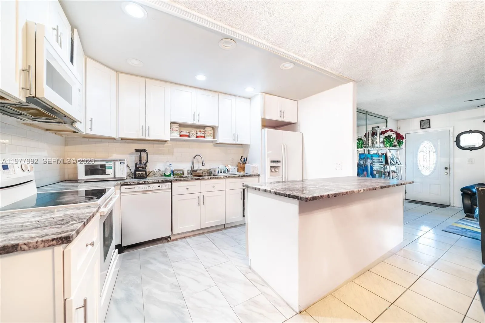 419 SW 80th Ave, Pompano Beach, FL 33068 photo 12