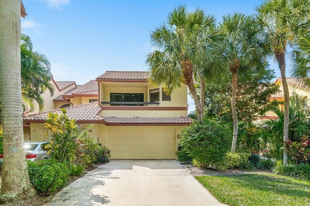 5425 10th Fairway Drive # 3, Delray Beach, FL 33484