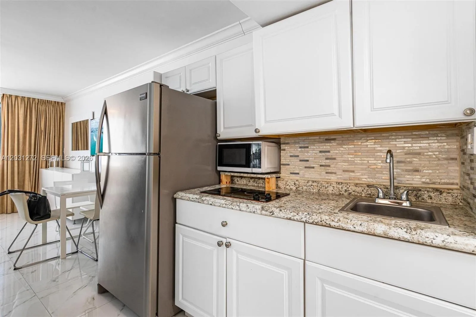 19201 Collins Ave # 104, Sunny Isles Beach, FL 33160 photo 4