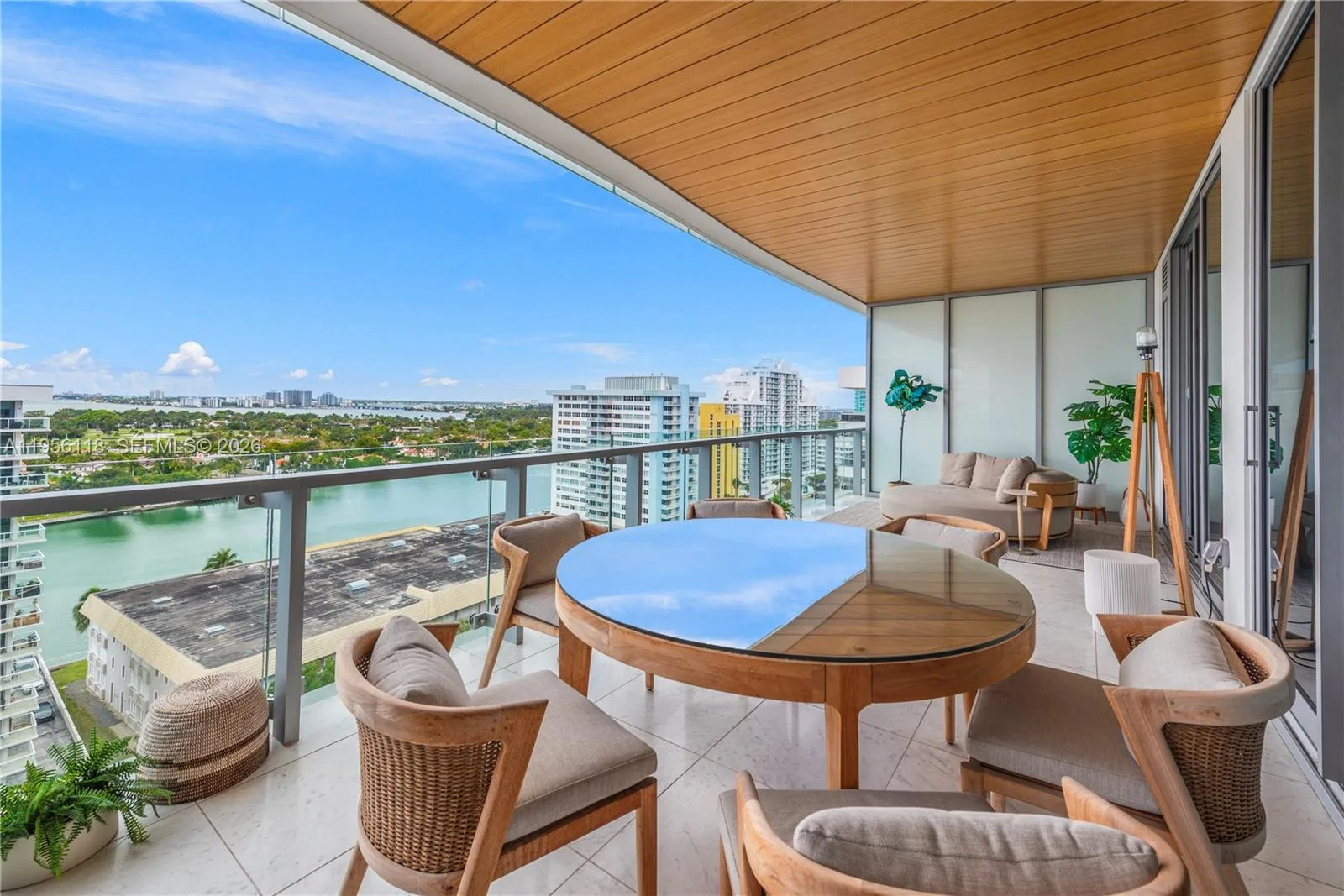 5775 Collins Ave # 1405, Miami Beach, FL 33140 photo 3