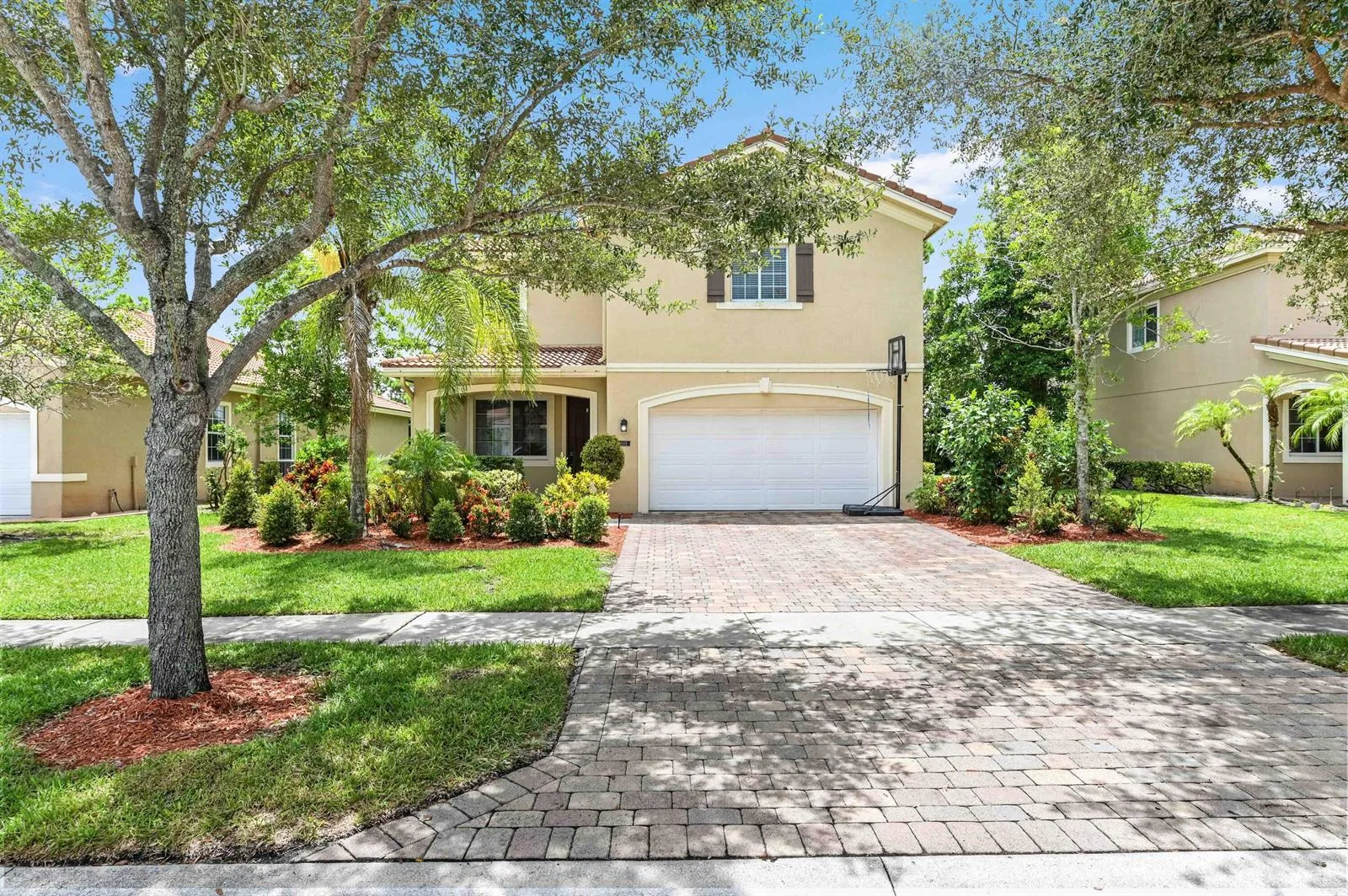 6819 Osage Circle, West Palm Beach, FL 33413