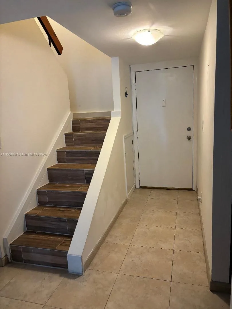 3475 N Country Club Dr # 116, Aventura, FL 33180 photo 12