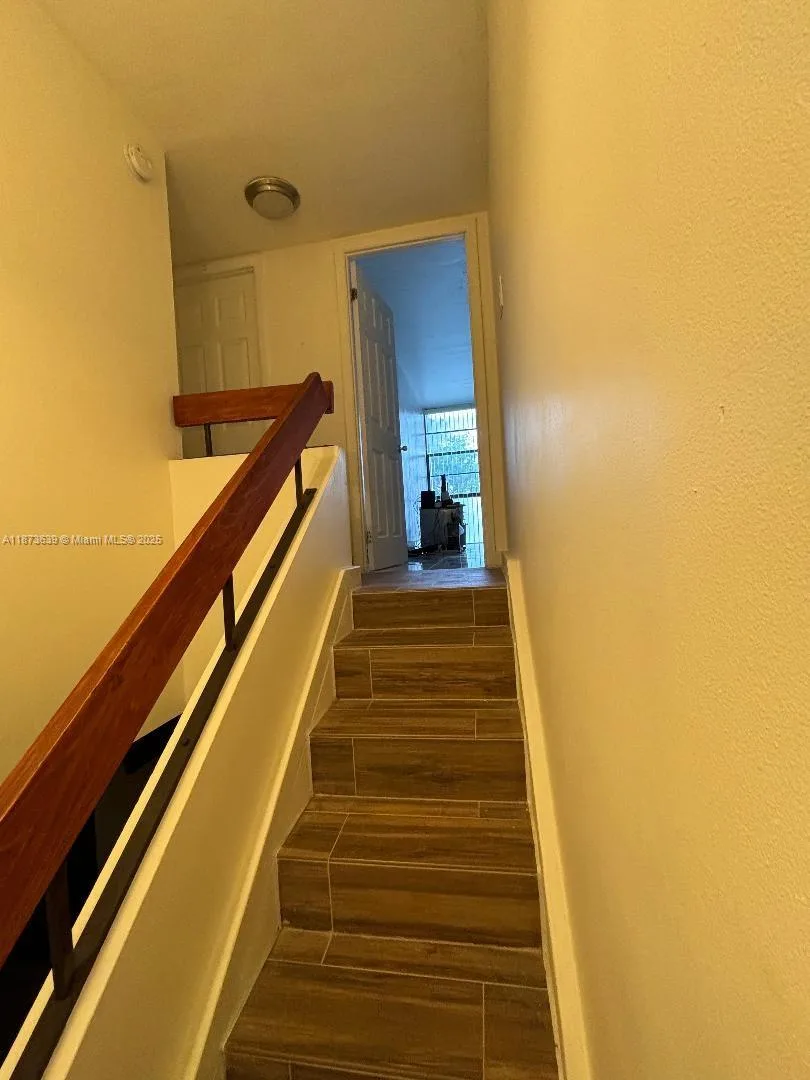 3475 N Country Club Dr # 116, Aventura, FL 33180 photo 13