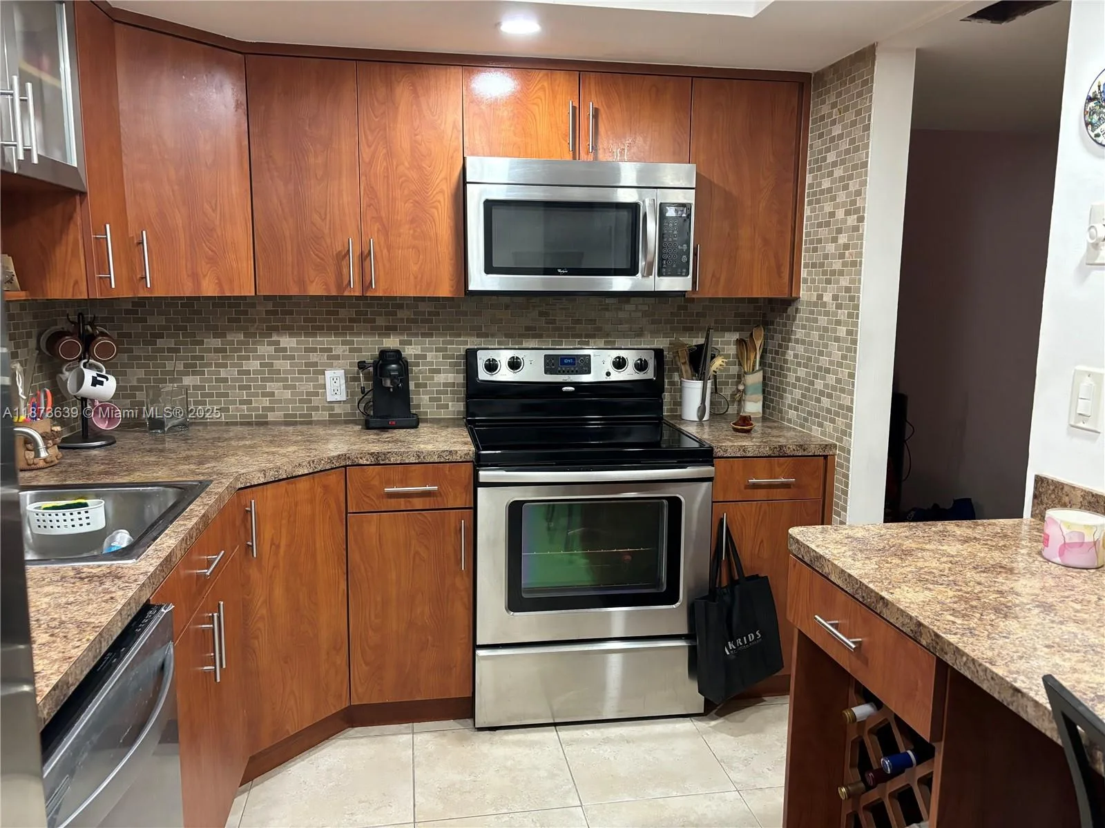3475 N Country Club Dr # 116, Aventura, FL 33180 photo 5