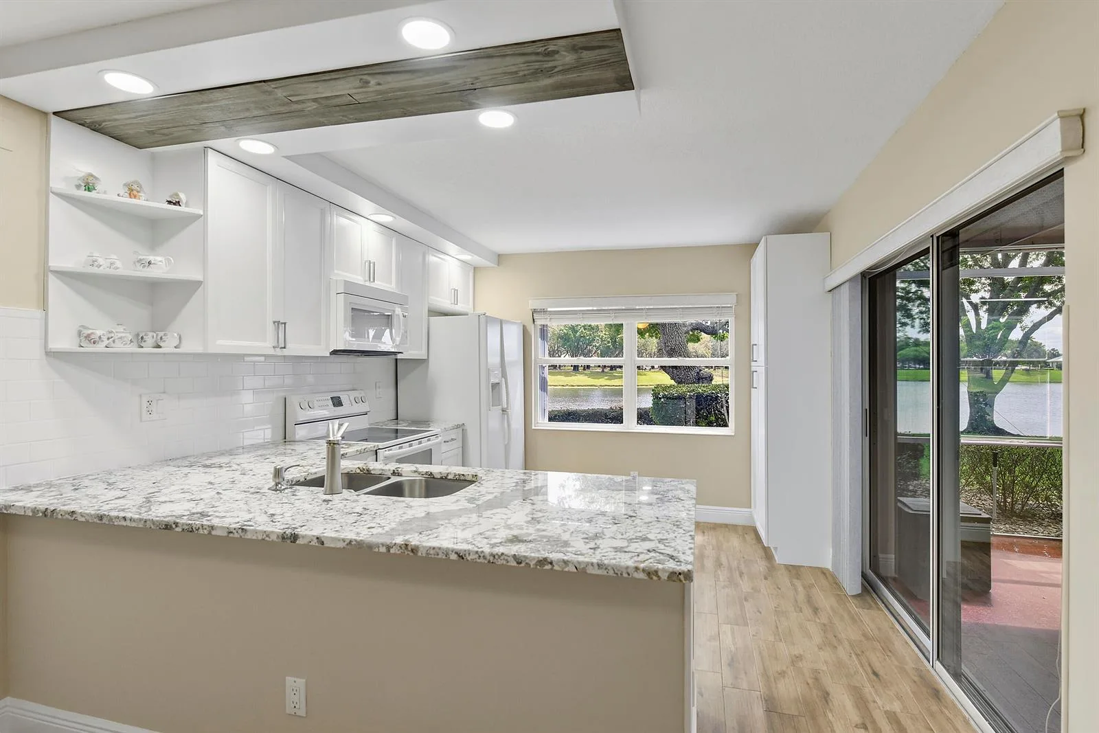2305 SW Essex Court, Palm City, FL 34990 photo 4