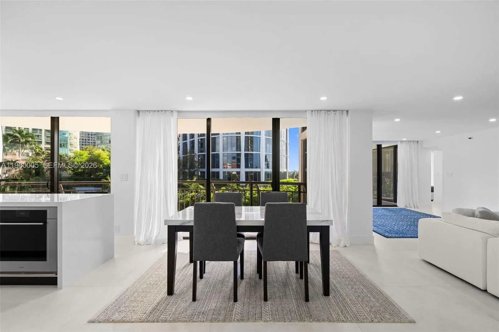 2843 S Bayshore Dr # 5F, Miami, FL 33133 photo 2