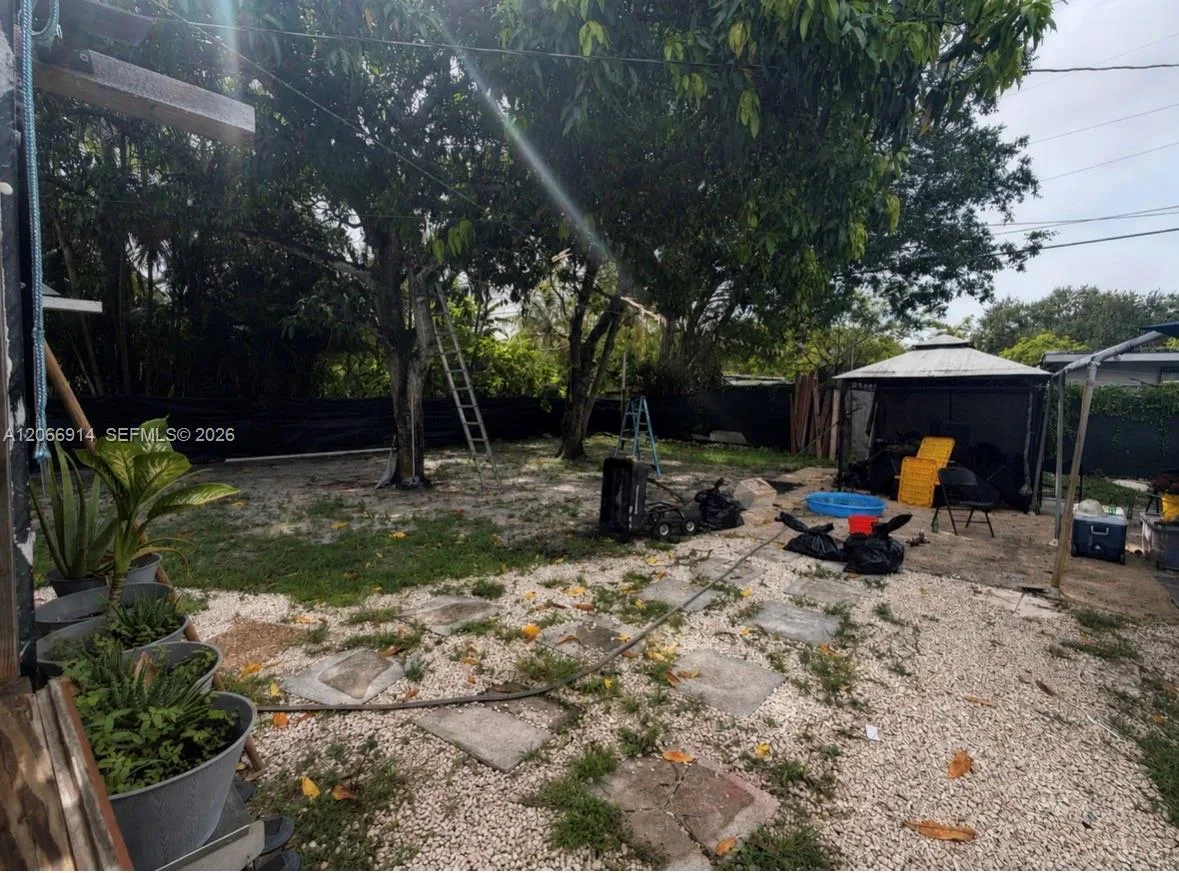 1650 NW 123rd St, North Miami, FL 33167 photo 12