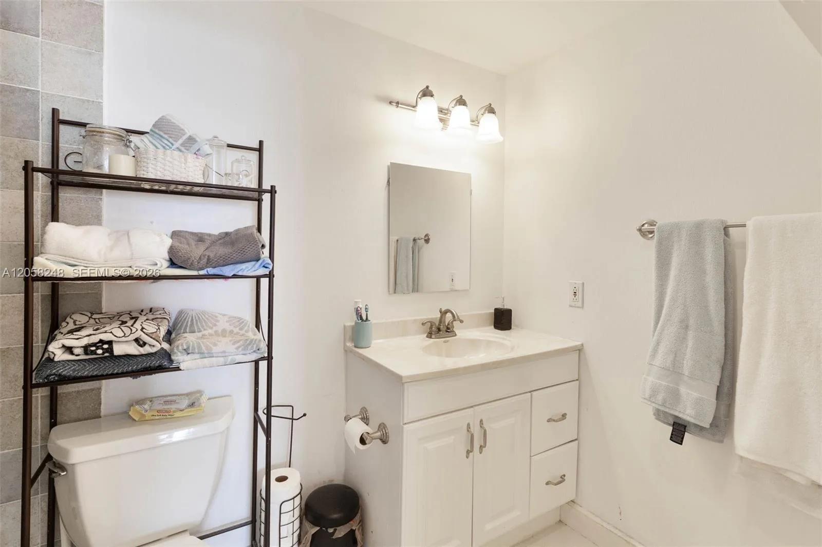 4400 Hillcrest Dr # 901B, Hollywood, FL 33021 photo 13
