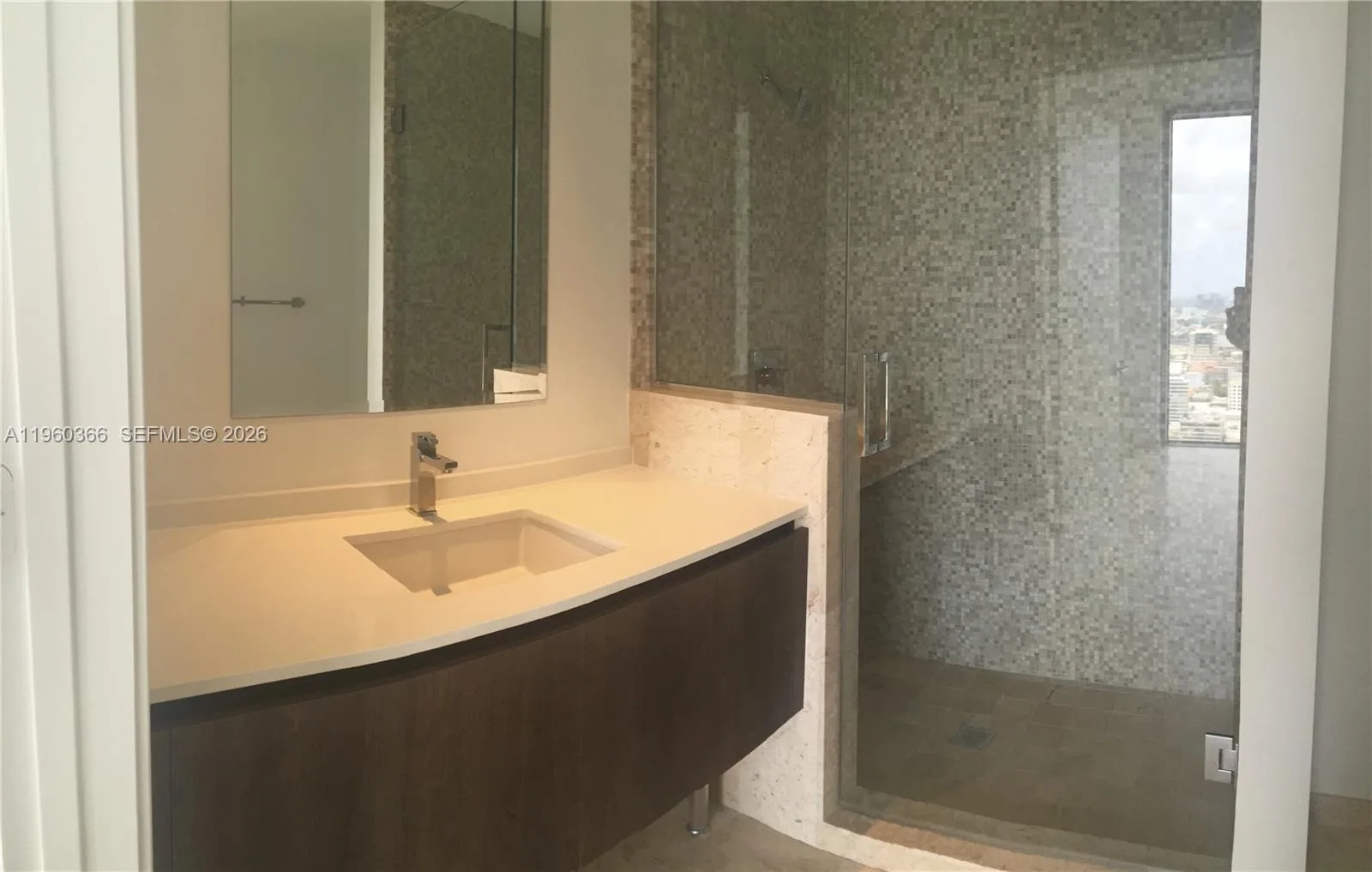 68 SE 6th St # 3412, Miami, FL 33131 photo 7