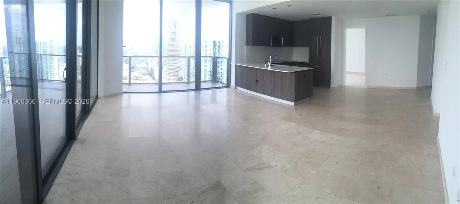 68 SE 6th St # 3412, Miami, FL 33131 photo 9